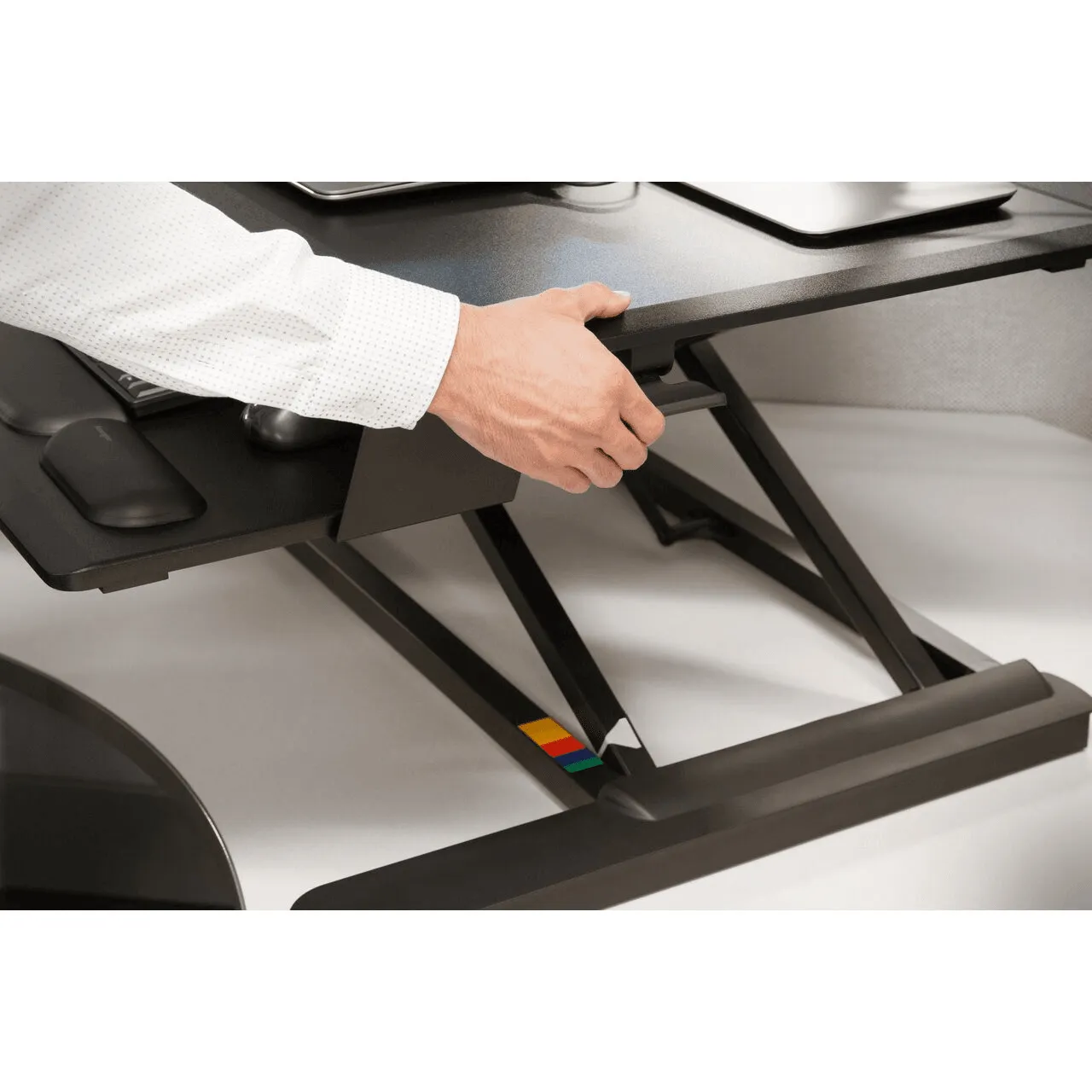 Kensington Smartfit Sit Stand Height Adjustable Workstation Black