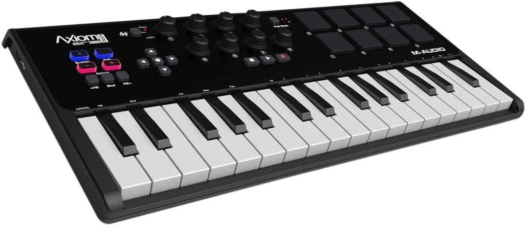 M-Audio AXIOM AIR MINI 32 Premium Keyboard And Pad Controller