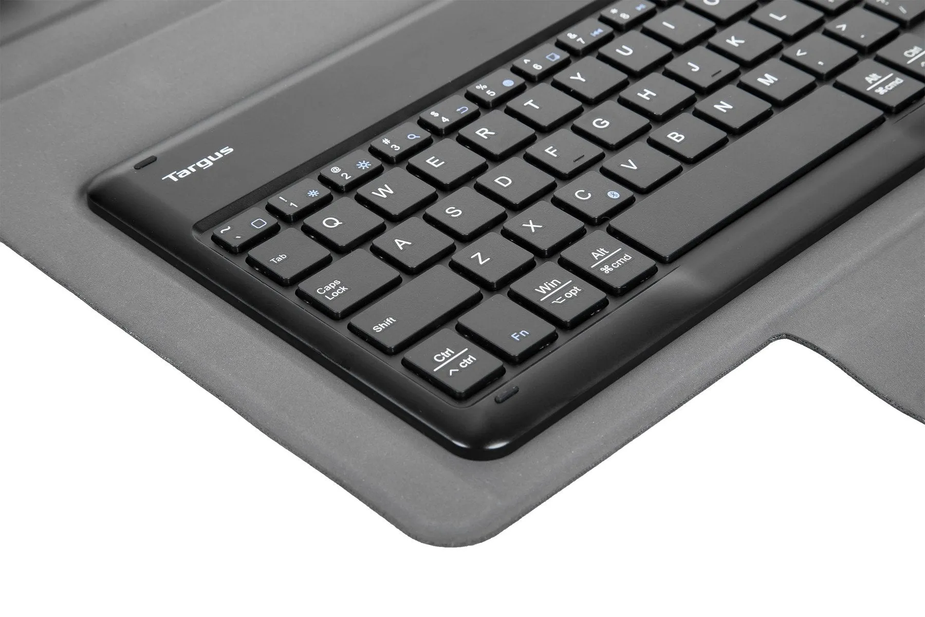 Pro-Tek™ Universal 9-11” Keyboard Case (Nordic) - Black